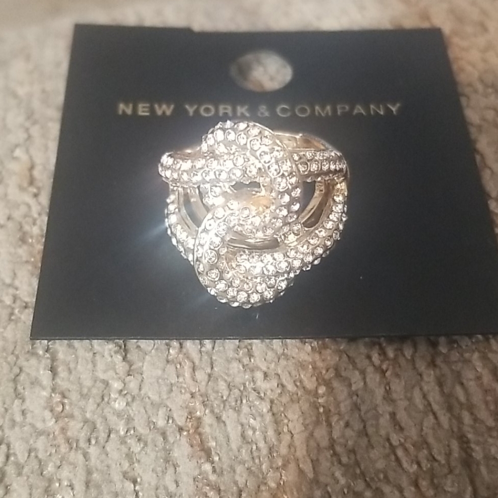 NEW YORK & COMPANY Gold Knot Ring